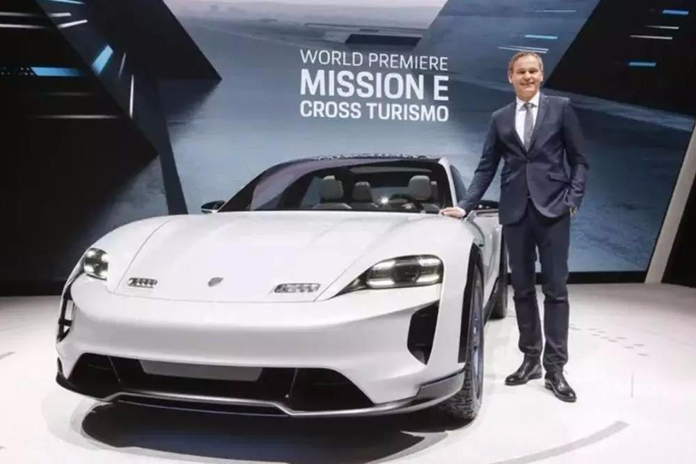 保时捷为什么非要打垮特斯拉？