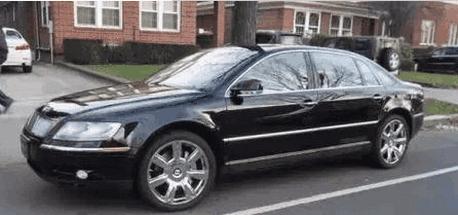 低调小伙200多万买了一辆顶配辉腾, 最后却无奈把车改成宾利