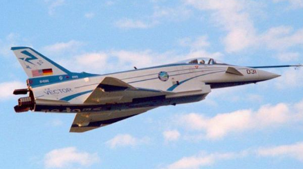 歼20是垃圾?美国隐身战斗机招标,鸭翼方案第一