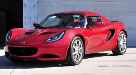 娃哈哈继承人宗馥莉，坐拥80亿，王思聪都不敢惹，座驾却如此低调