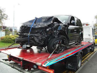 三万块钱的报废路虎揽胜，换个壳就能买30万！你信不？