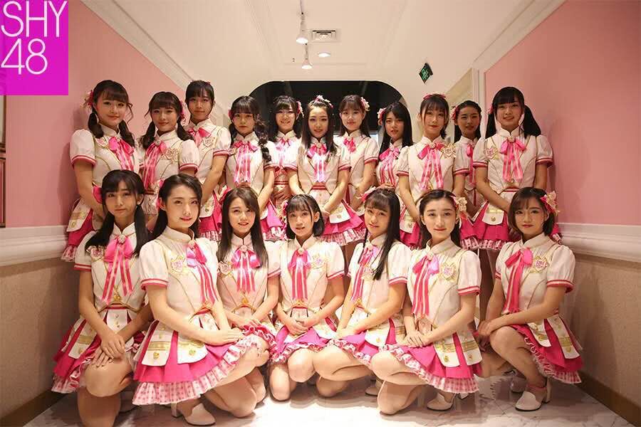 国内人最多的女团snh48现状