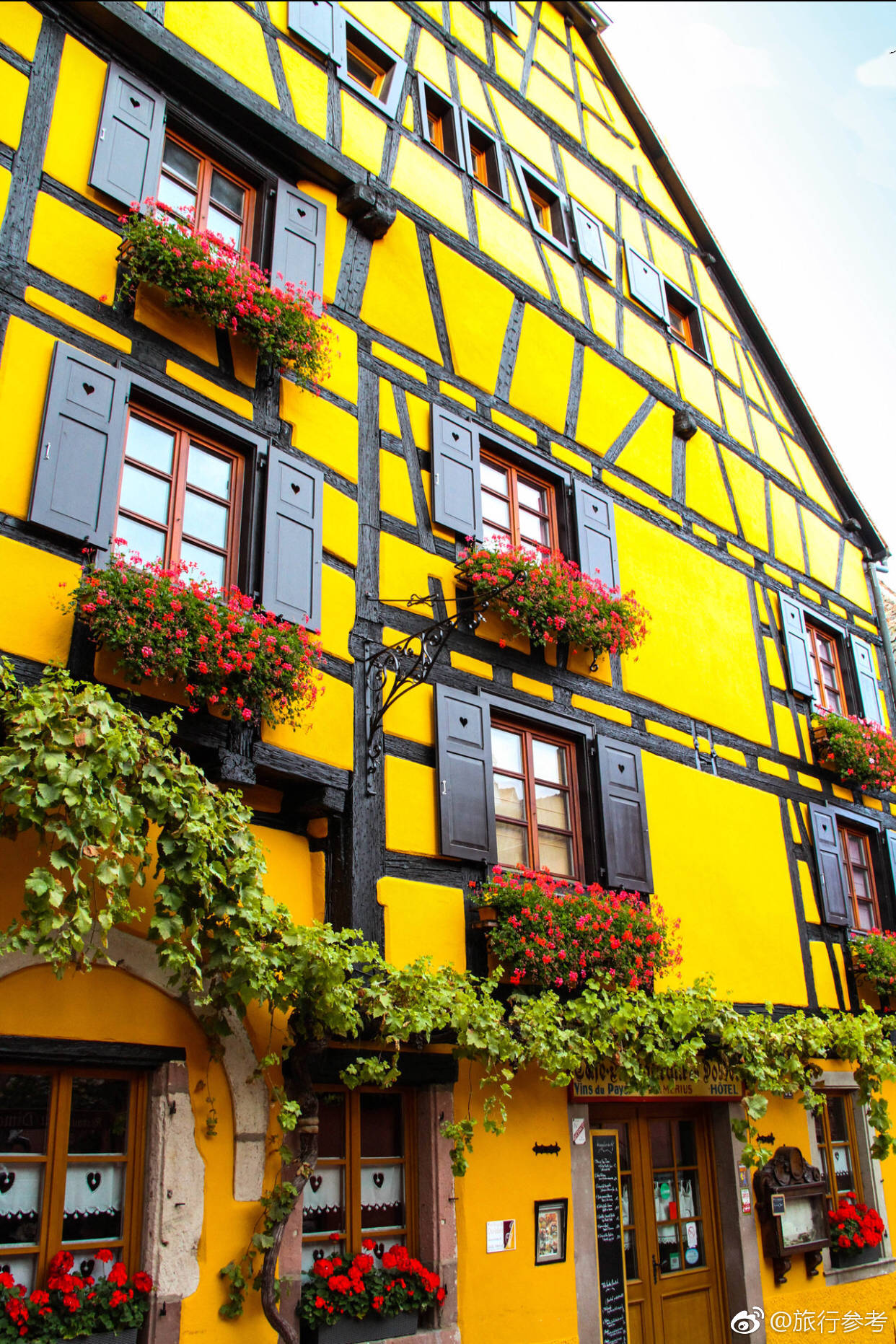 法国最美小镇,科尔马,是动画片《哈尔的移动城堡》的取景地