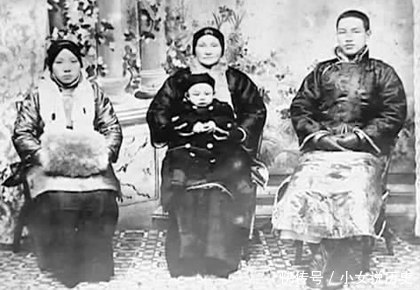 蒋介石的四个老婆，第一个最苦，第三个学历最高，最后一个最长寿