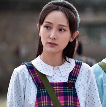 鲁佳妮《最美的青春》 爱诗如命的浪漫女孩