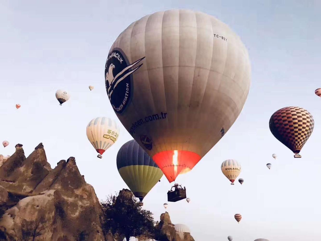 土耳其卡帕多西亚热气球美绝了_陕西频道_凤凰网