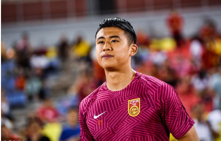 2001年中国队首次跻身世界杯决赛圈,国足的未