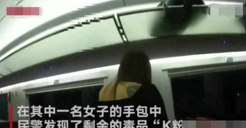 女子高铁卫生间搞事情，知道真相列车长无法淡定：她们才19岁啊！
