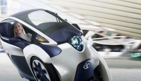 豐田推出一萬元代步電動車，時速45，可以行使50公里，關鍵不堵車