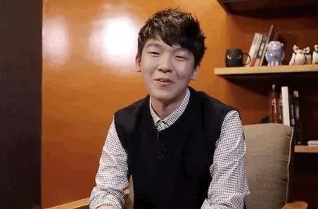 韩国LOL电竞选手在中国只会撩妹捞金?节操何