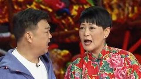 她是知名小品演员,曾8次上春晚,嫁相声演员遭抛弃患抑郁
