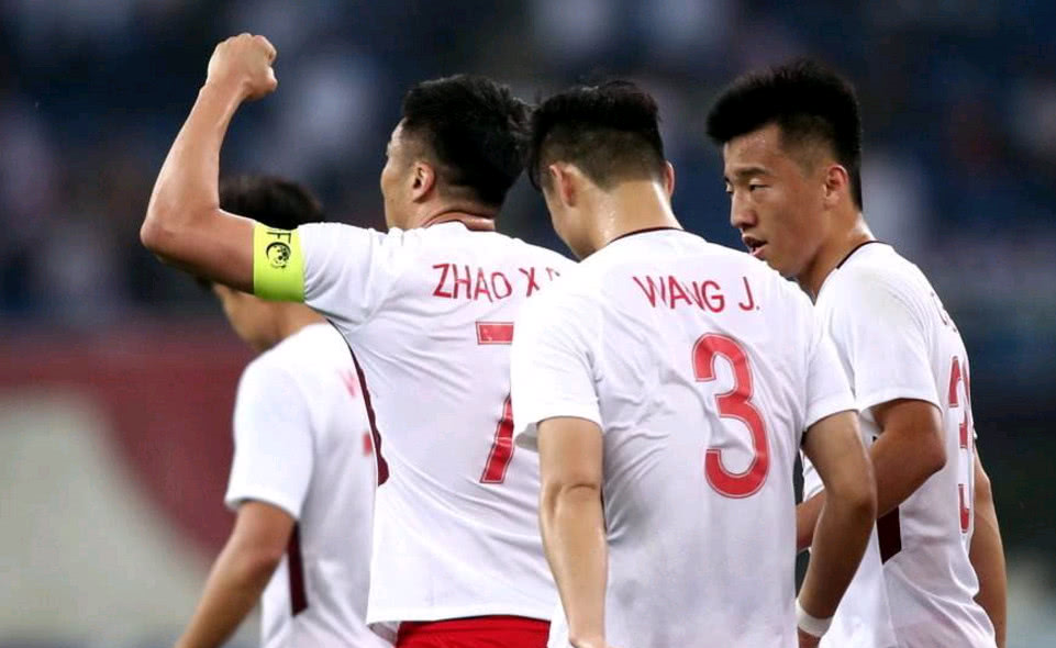 中国足球排名亚洲第一,日本仅第6,中超功不