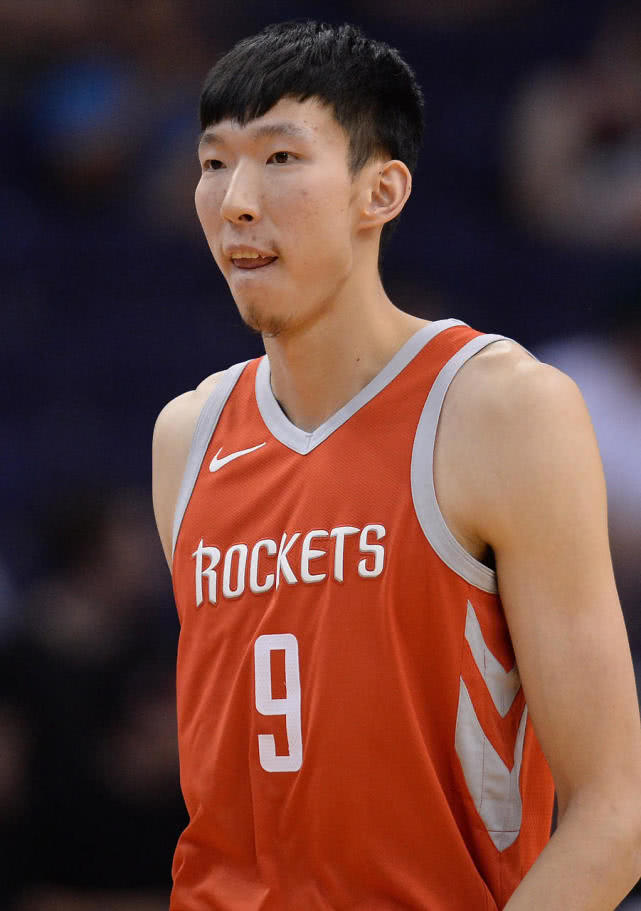NBA火箭传3大坏消息!周琦爆发后首表态,保罗