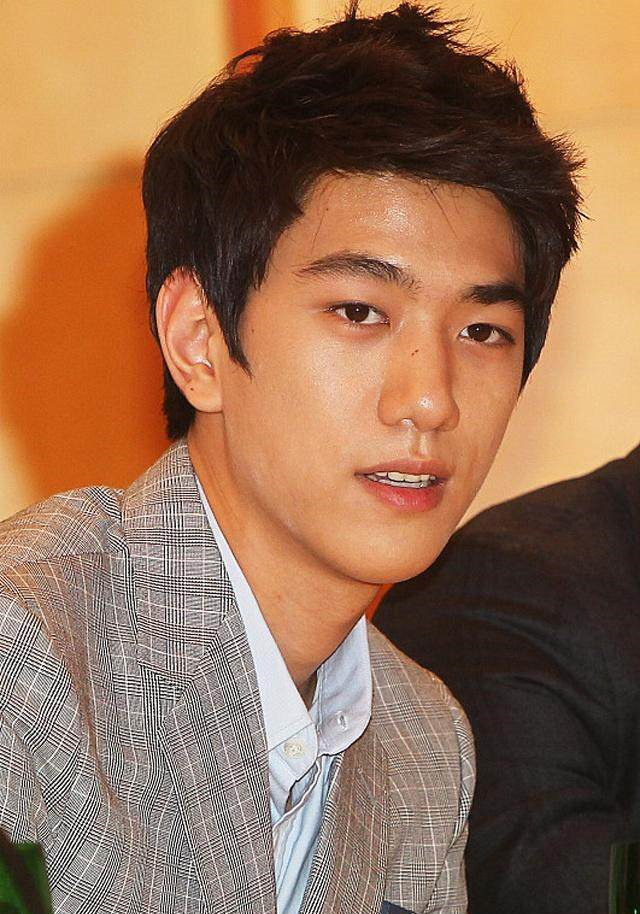 学霸星座排行_智商排名最高的4个星座,天蝎垫底需努力,狮子学霸得第一(2)