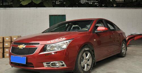 雪佛兰科鲁兹安装电子油门加速器