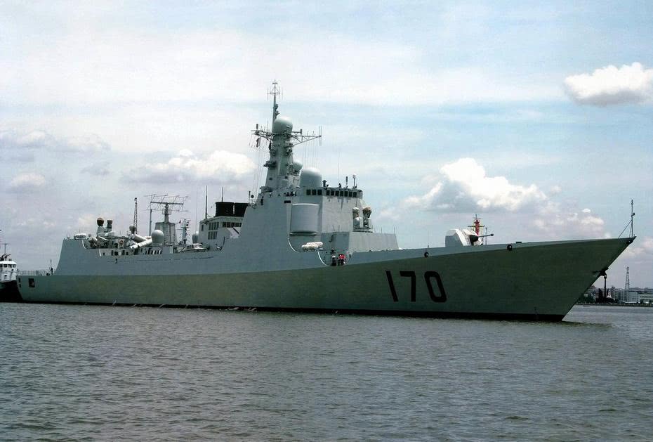 图-160轰炸机换052D驱逐舰,从单价来看确实亏