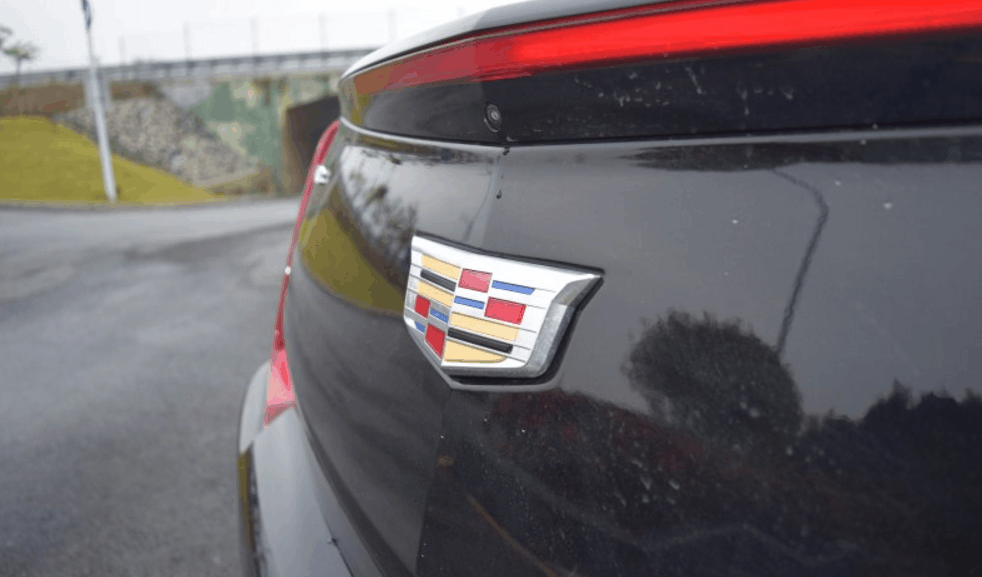 凯迪拉克XTS值得买吗? 车主分享用车1000公里的优缺点感受