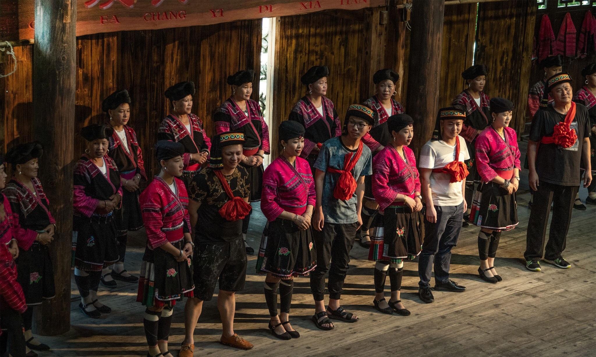 贵州最原始的侗寨名字叫“小黄” 寨中美女如云、人人爱唱歌_凤凰网