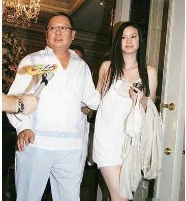 百亿富豪追王祖贤到手后又抛弃, 谈起当年事情为什么洋洋得意呢?