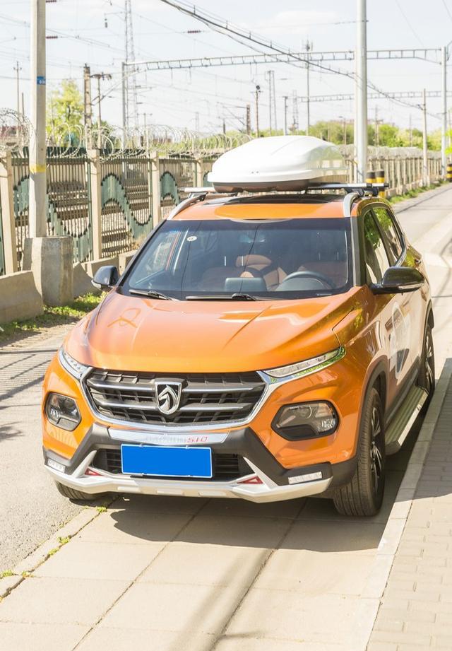 五万起，七万拿下最顶配的小型SUV，还有独具逼格的旋钮换挡！