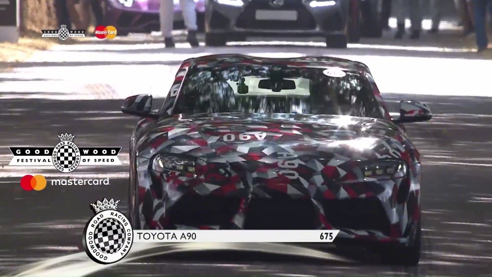 全新第二代丰田Supra A90在2018古德伍德速度节上首次亮相，虽然...