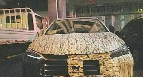 疑似第二代“唐”谍照, 比亚迪终于换车标了!