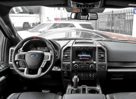 被誉为皮卡界一哥，全新福特F，150猛禽撼来袭