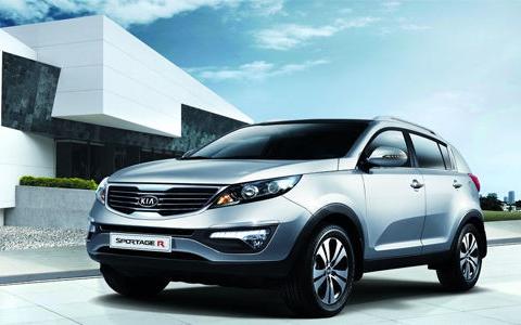 顶配低价车一定丑？起亚智跑打破这个魔咒！