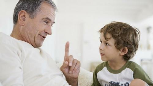 6岁宝宝被打后跟妈妈讲道理,好笑又心疼,警醒