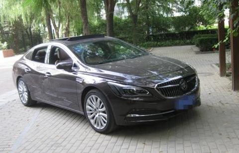 90后小伙儿，在合肥靠君越征服女友！