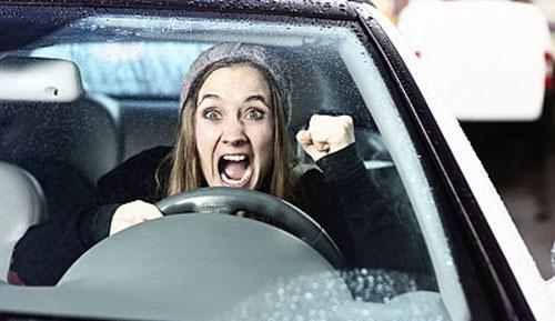 关于女司机开车的那些错事,马路杀手的称呼可