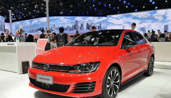 实拍大众凌渡GTS  宽体轿跑 车型超美