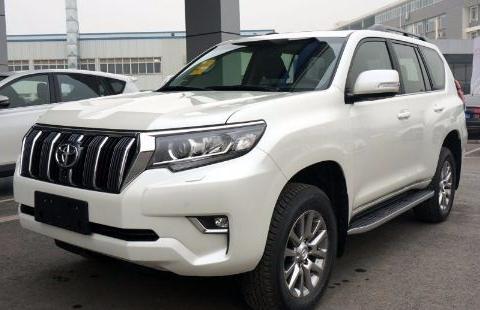 丰田霸道新款普拉多来了 售价46.48万 搭3.5L自然吸气V6发动机