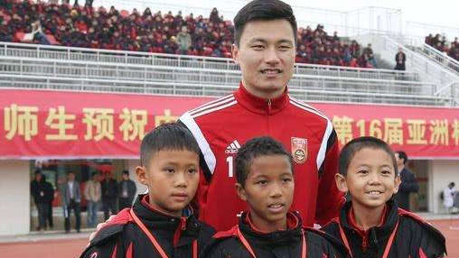 一个黑人孩子,值得看三遍