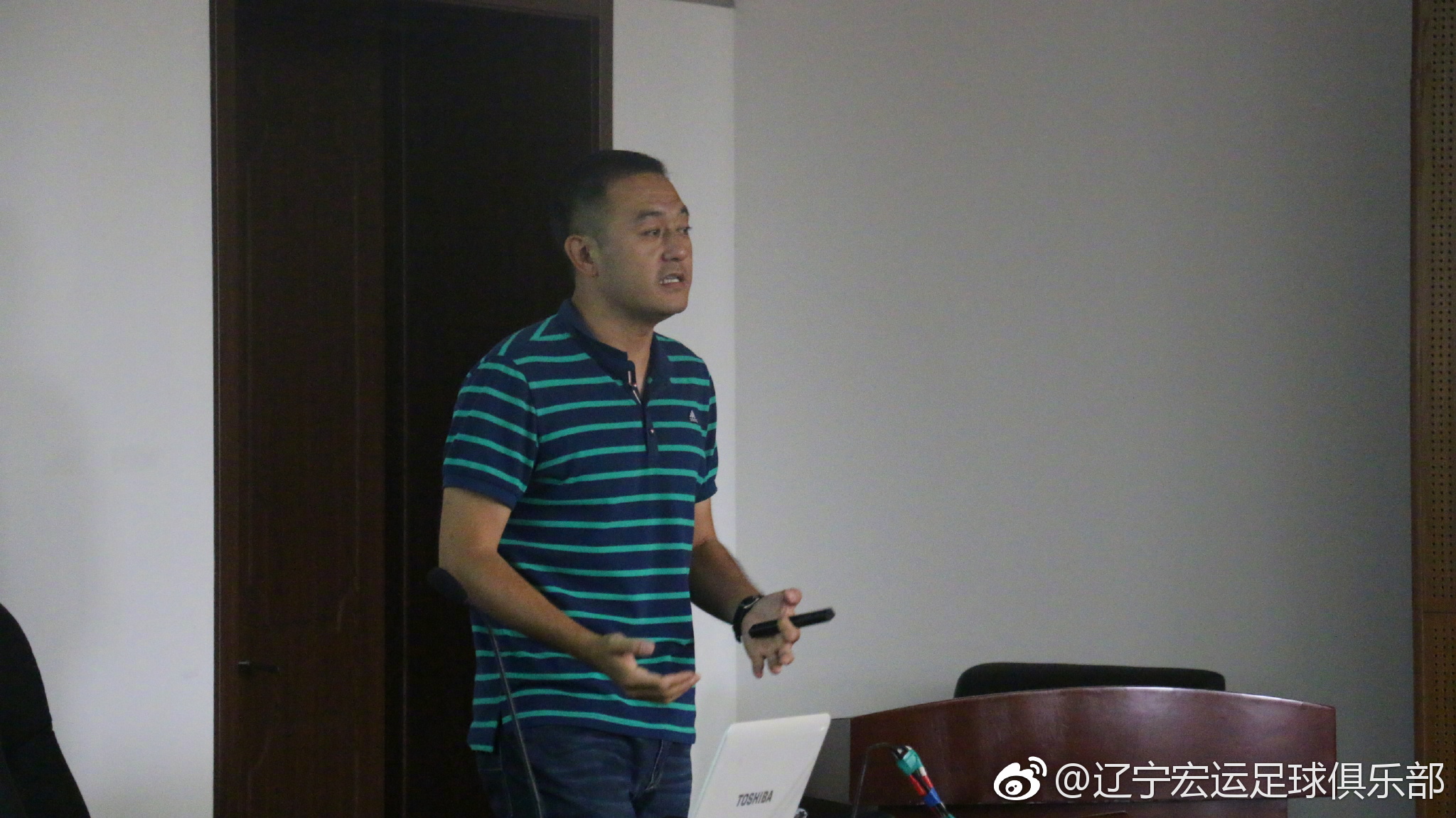 今天上午,辽宁宏运足球俱乐部组织U19、U17两