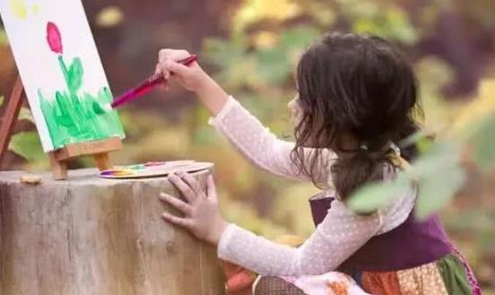 学美术!请不要迟到、请假…好吗?