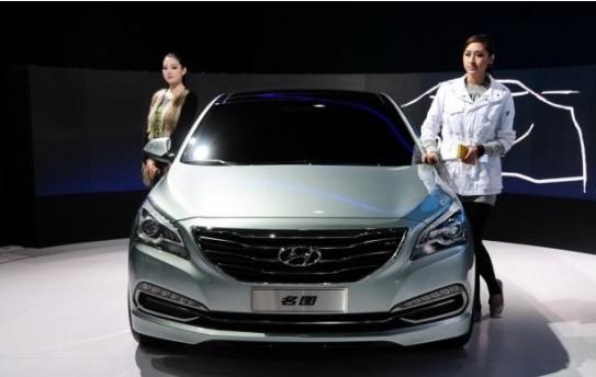 增配不加价, 大气沉稳赛K5, 这合资中型车最便宜了!