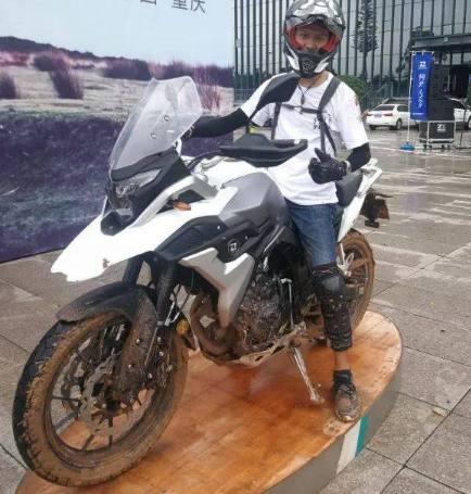 这才是真正的国产摩托车,凯越500X上市,售价3