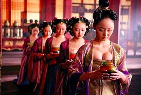 中国古代宫女真实生活状态:任人蹂躏，与畜牲并无二致，十分悲惨