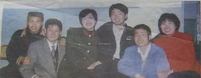 两产妇产房抱错孩子, 将错就错30年