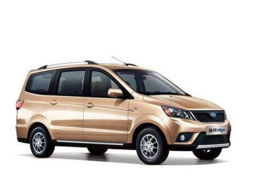 这车在微面里面算是不错的，空间很大，不到4万元的价格