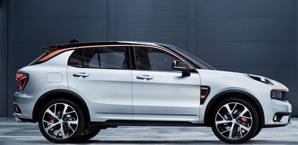 国产“丰田埃尔法”8万就搞定, 还带侧滑门, 丰田你怎么看?