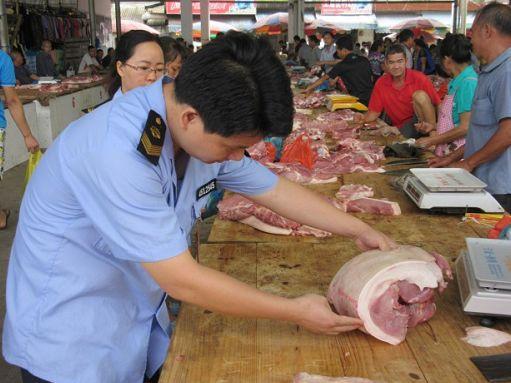 买猪肉时，红章和兰章有何区别？很多人不懂，看完别再买错了