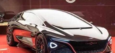 长着翅膀的阿斯顿·马丁Lagonda Vision降临日内瓦