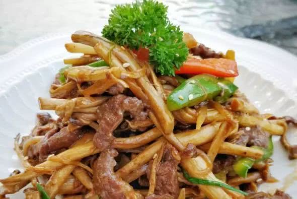 茶树菇炒牛肉、胡萝卜炝双笋、等几道最美味的家常菜