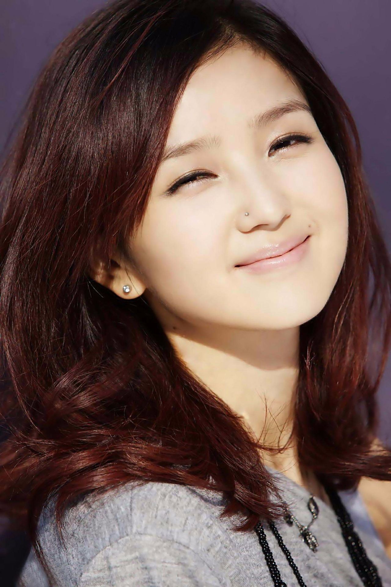 何洁否认婚内出轨,张馨予力挺遭质疑,吃瓜群众怎么看?