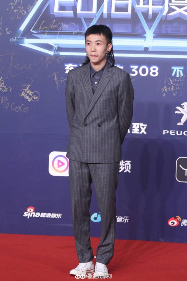 抖音歌手王北车被爆携作品私自签约说薛之谦土?惨遭全网骂土狗?