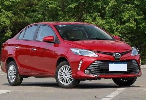 不要骂日本车了，这货当年高达15万，现仅6万起，配CVT还油耗5L