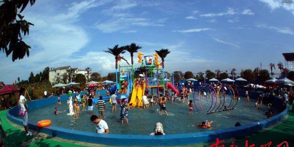 南充最大水上海啸冲浪乐园 海螺湾水世界试营