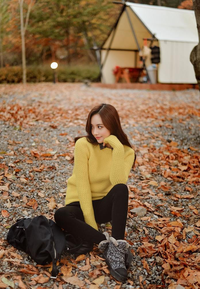 孙允珠黄色紧身毛衣黑色打底裤 般般入画楚楚